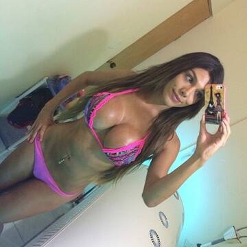 Foto publica di LatinShemale